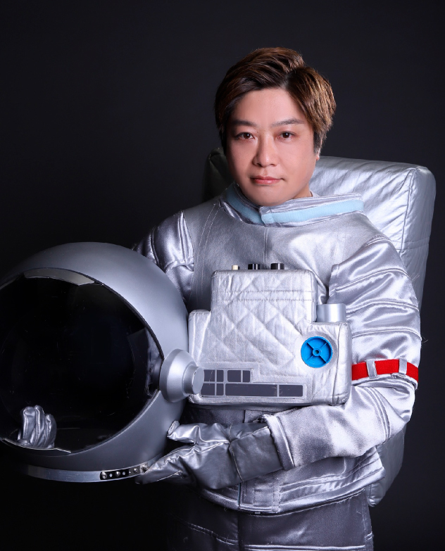 代表取締役 三木 啓弘